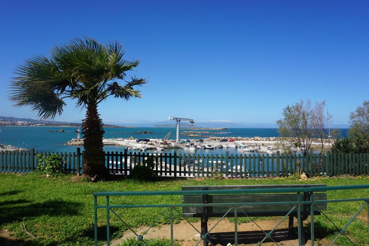 Seas The View Apartment Chania  Exterior foto